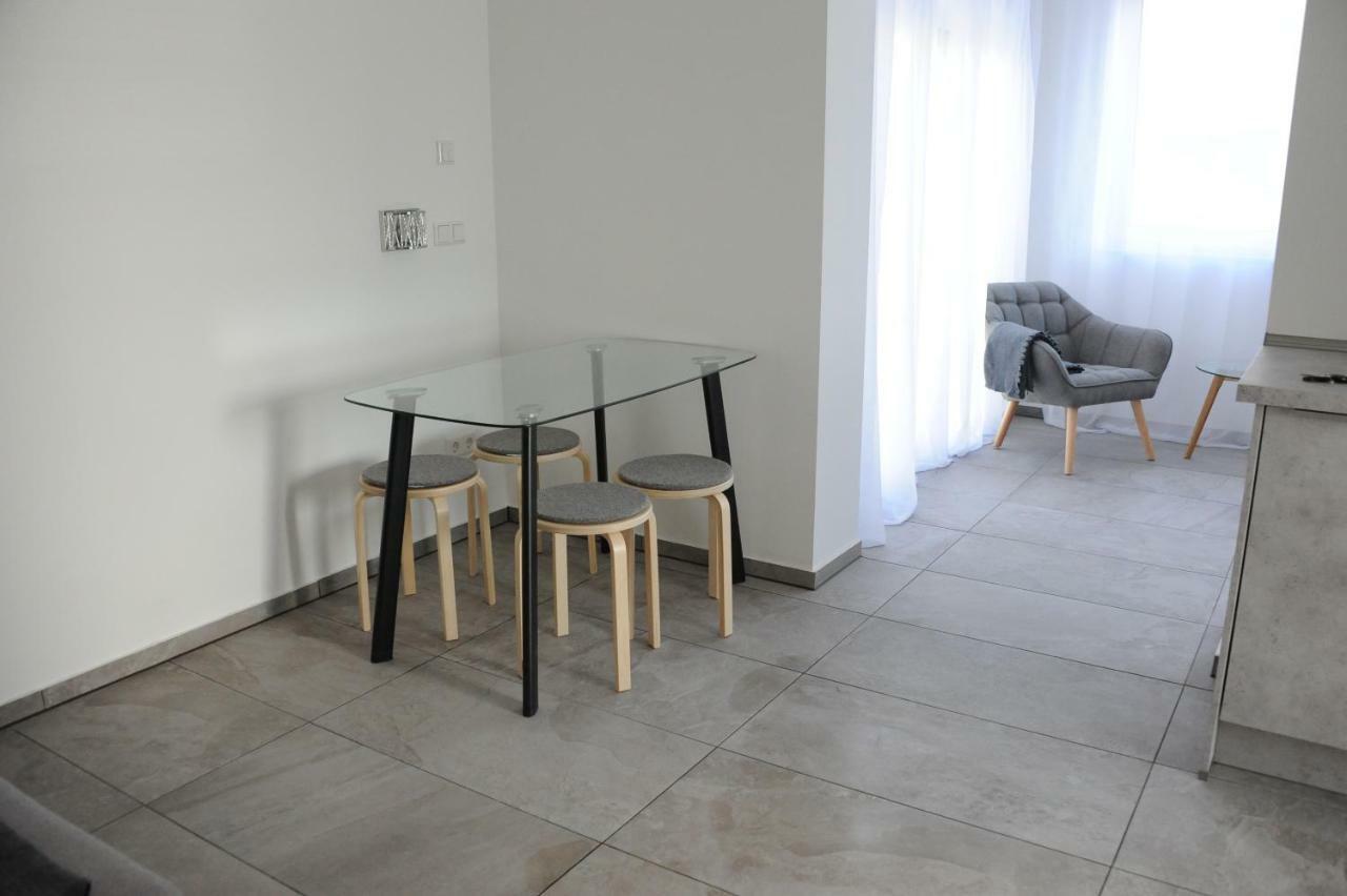 Kleine Studio-Wohnung, Kontaktloser Check-In Meckenbeuren Kültér fotó